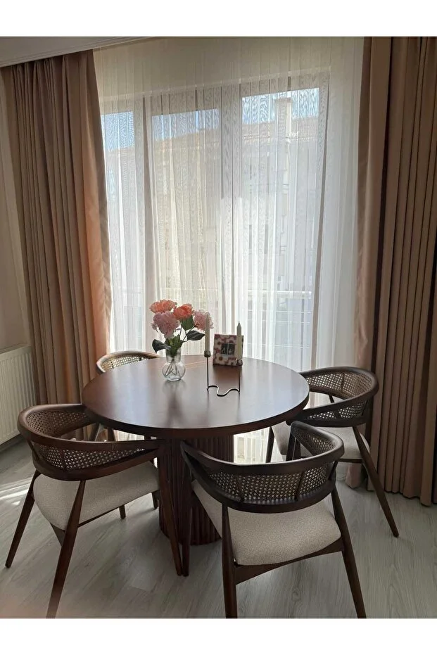 Yuvarlak Ahşap Gazel Masa Takımı Bohem 4 Kişilik Mutfak Masa Sandalye Takımı İskandinav